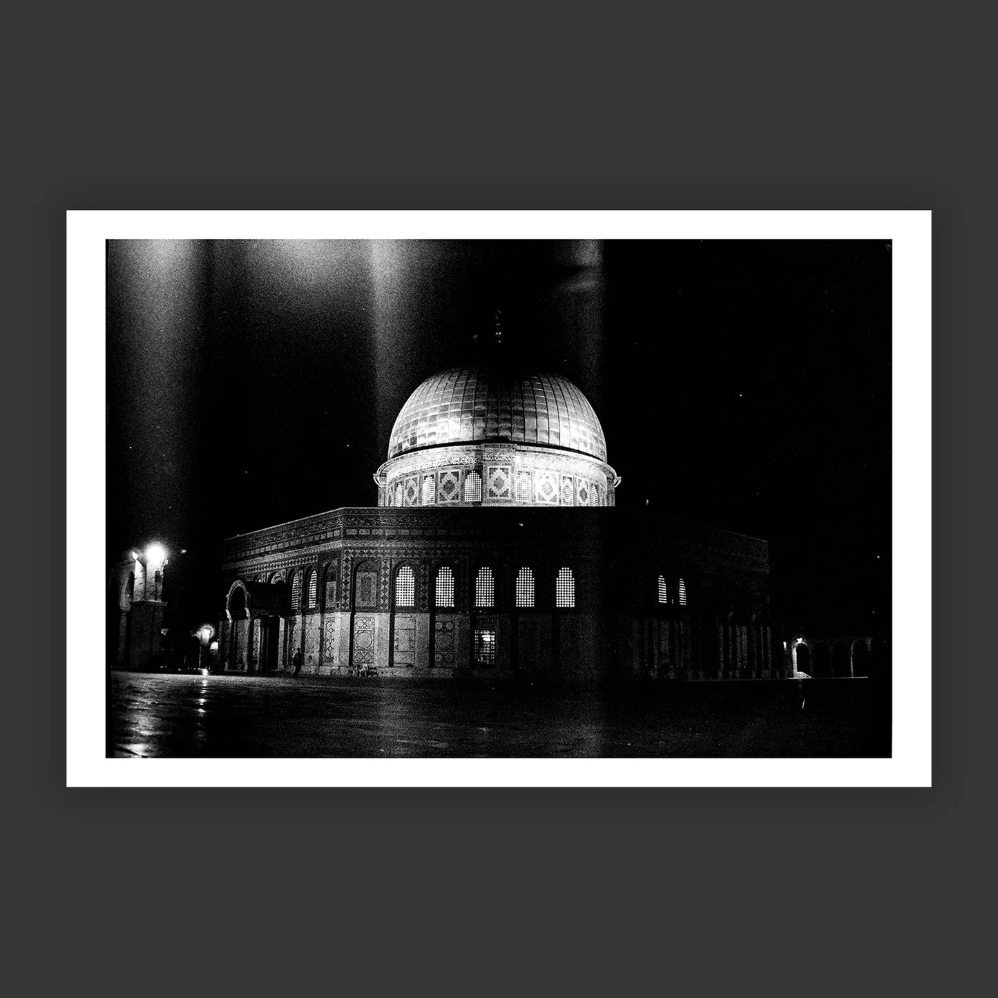 Let the Light Shine Through by Sari Tarazi